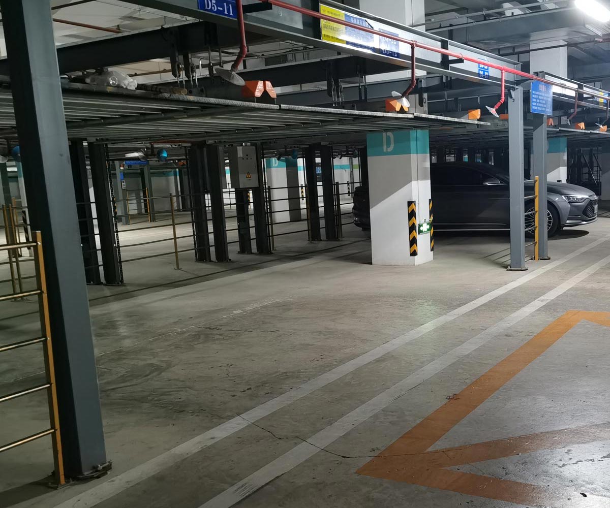 榮縣垂直循環(huán)類立體停車設(shè)備
