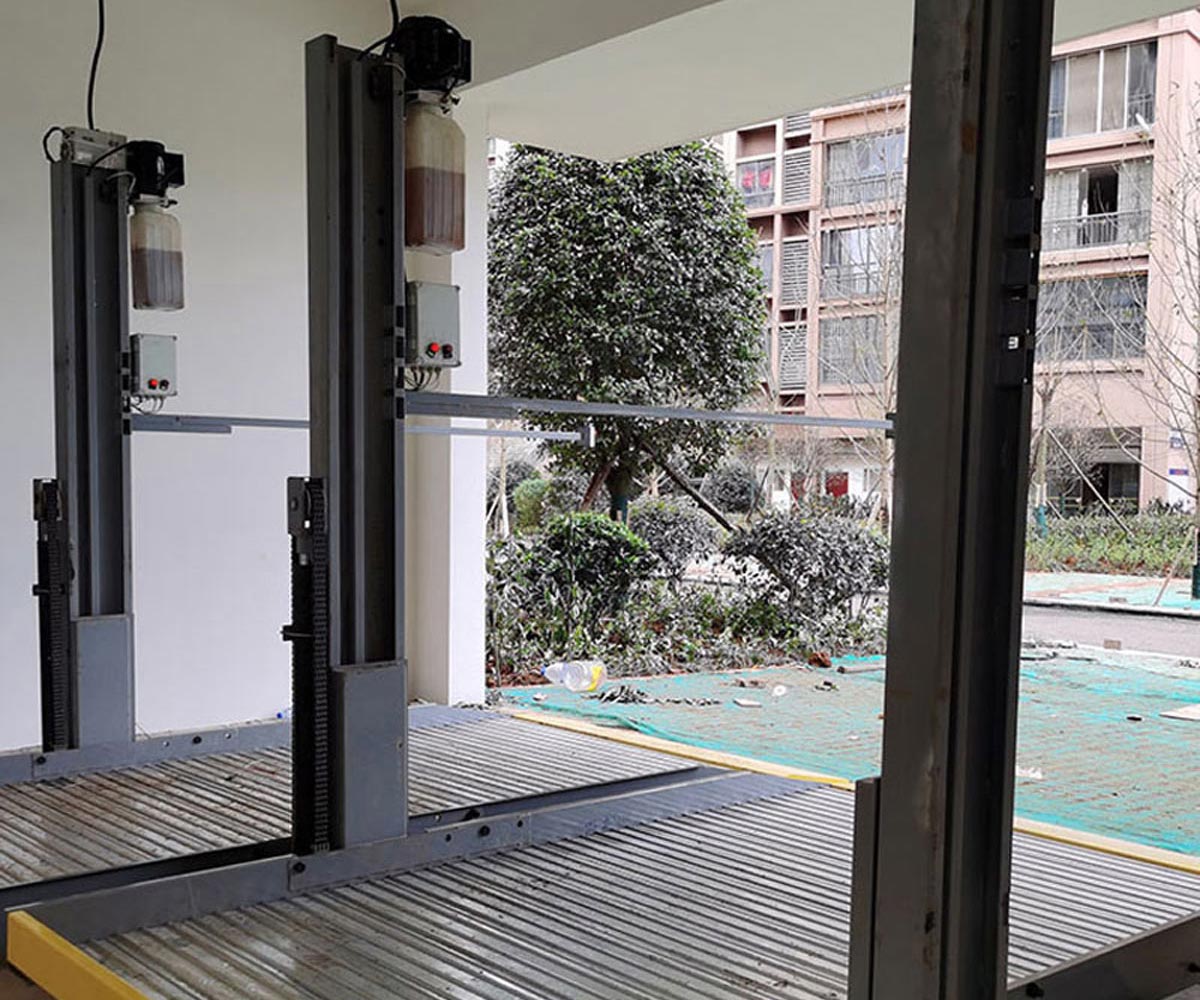 兩柱停車設備