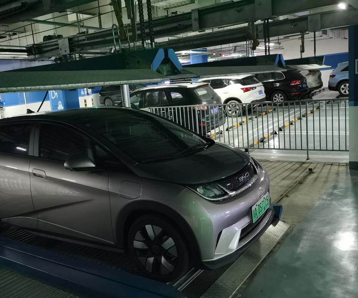 雁江四柱家用立體車庫設備操作須知